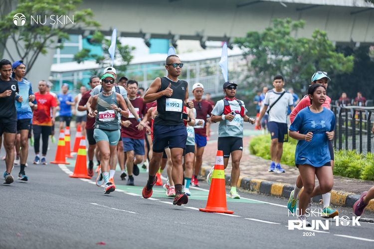 Race photo from Nu Skin Run 10K