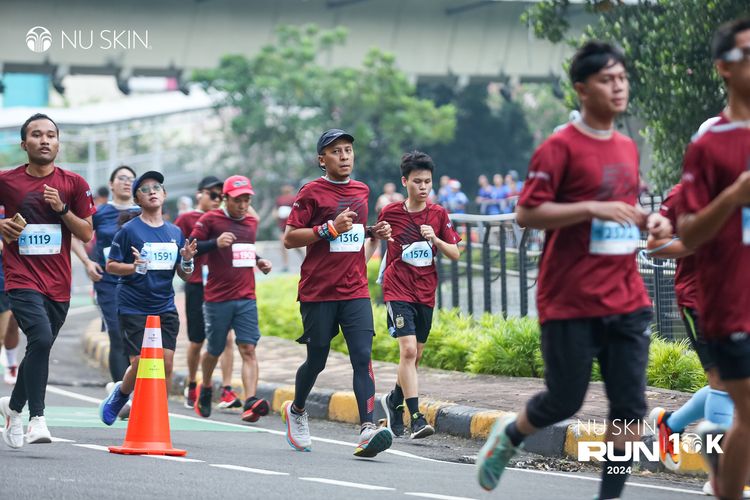 Race photo from Nu Skin Run 10K