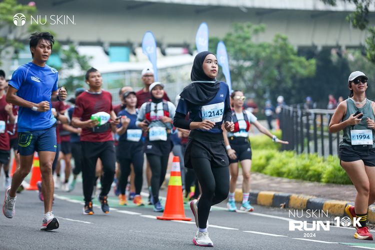 Race photo from Nu Skin Run 10K