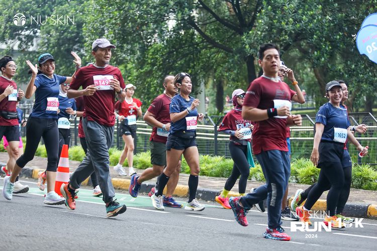 Race photo from Nu Skin Run 10K