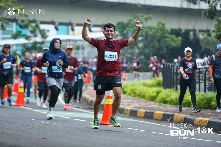 Race photo from Nu Skin Run 10K