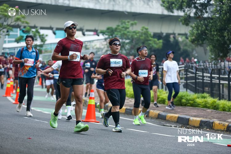 Race photo from Nu Skin Run 10K