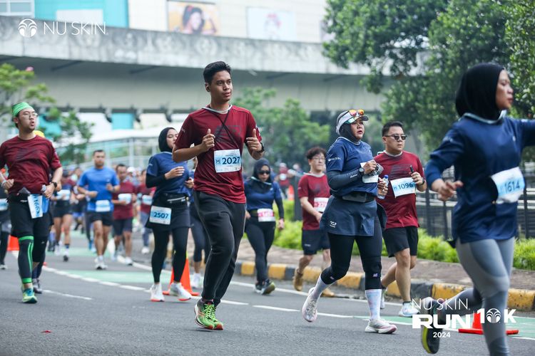Race photo from Nu Skin Run 10K