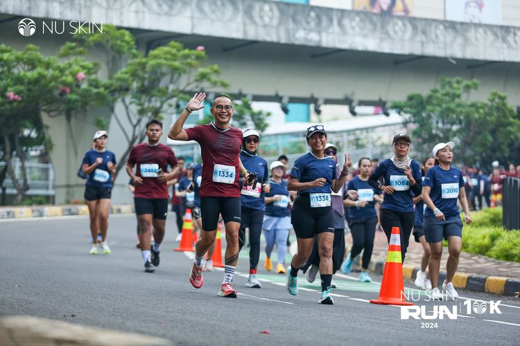 Race photo from Nu Skin Run 10K