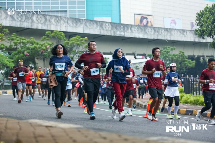 Race photo from Nu Skin Run 10K