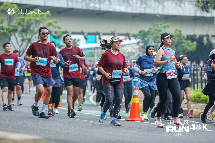 Race photo from Nu Skin Run 10K