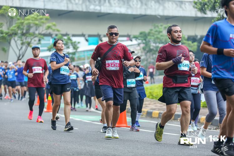 Race photo from Nu Skin Run 10K