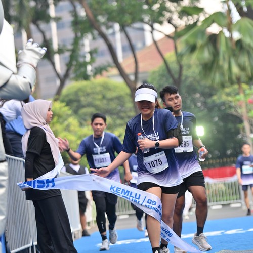 Race photo from KEMLU RUN 2026