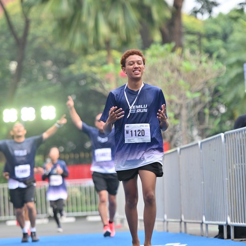 Race photo from KEMLU RUN 2026