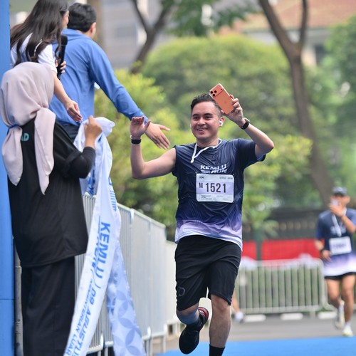 Race photo from KEMLU RUN 2026