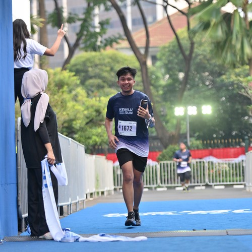 Race photo from KEMLU RUN 2026