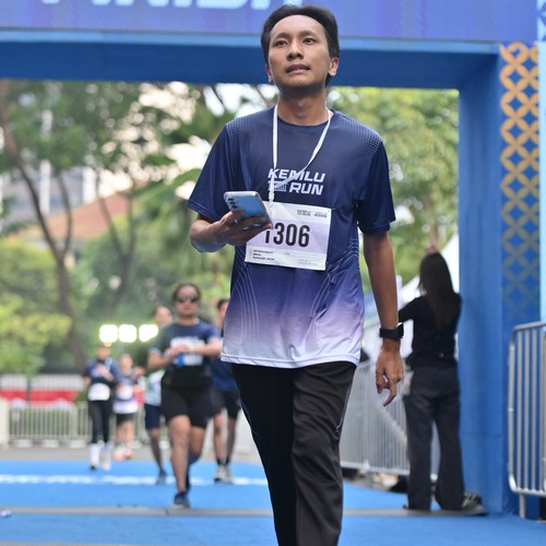 Race photo from KEMLU RUN 2026