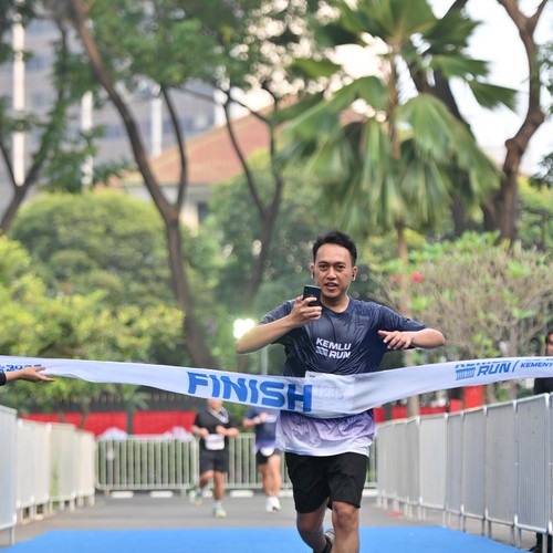 Race photo from KEMLU RUN 2026