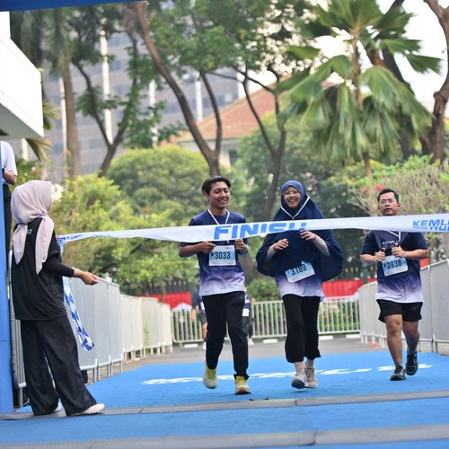 Race photo from KEMLU RUN 2026