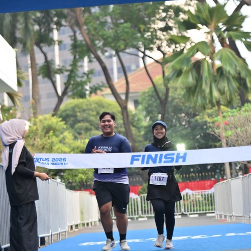 Race photo from KEMLU RUN 2026