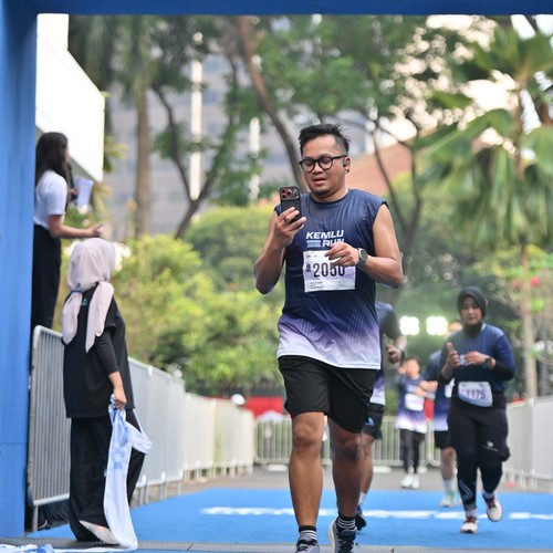 Race photo from KEMLU RUN 2026