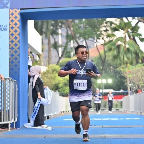 Race photo from KEMLU RUN 2026