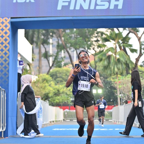 Race photo from KEMLU RUN 2026