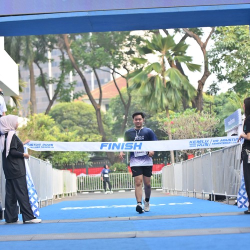 Race photo from KEMLU RUN 2026