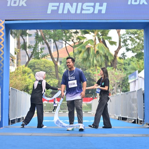 Race photo from KEMLU RUN 2026