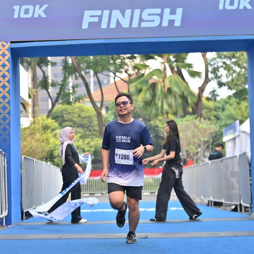 Race photo from KEMLU RUN 2026