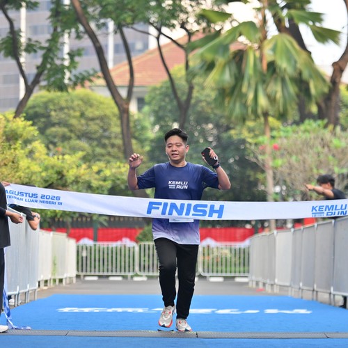 Race photo from KEMLU RUN 2026
