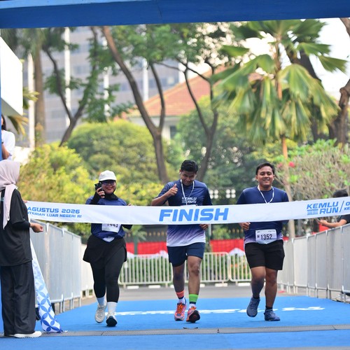 Race photo from KEMLU RUN 2026