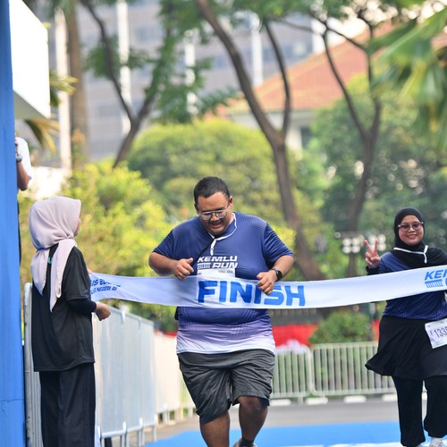 Race photo from KEMLU RUN 2026