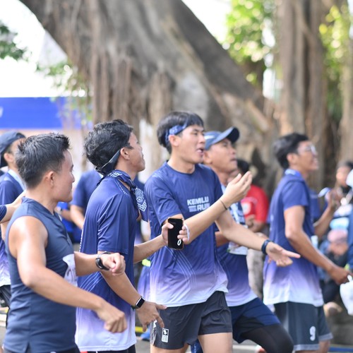Race photo from KEMLU RUN 2026
