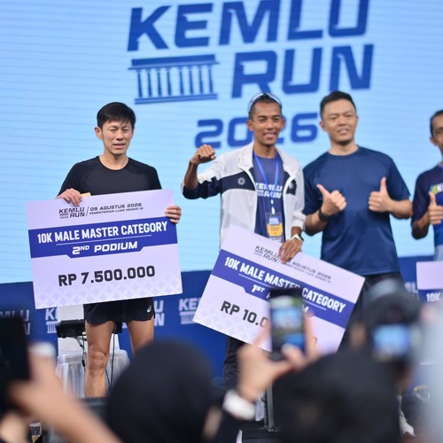 Race photo from KEMLU RUN 2026