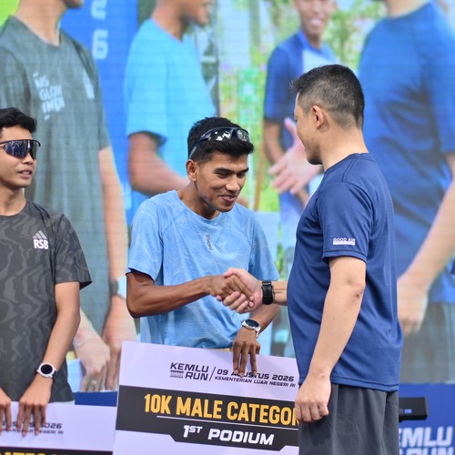 Race photo from KEMLU RUN 2026