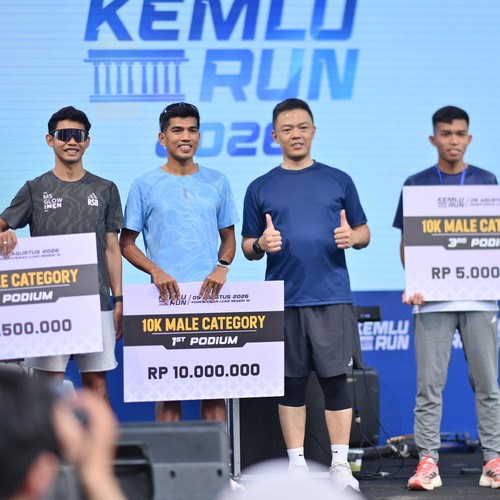 Race photo from KEMLU RUN 2026