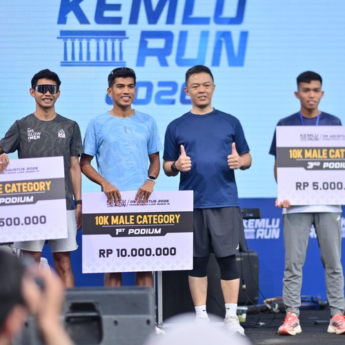 Race photo from KEMLU RUN 2026