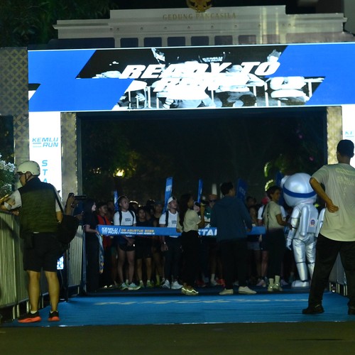 Race photo from KEMLU RUN 2026