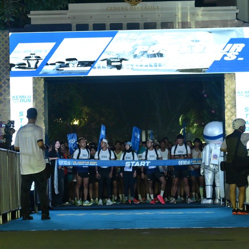 Race photo from KEMLU RUN 2026