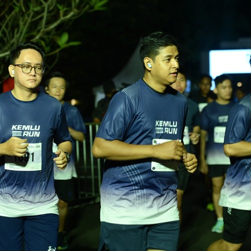 Race photo from KEMLU RUN 2026