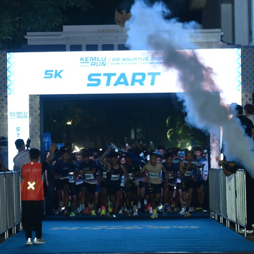 Race photo from KEMLU RUN 2026