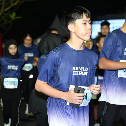 Race photo from KEMLU RUN 2026