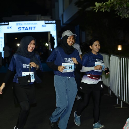 Race photo from KEMLU RUN 2026
