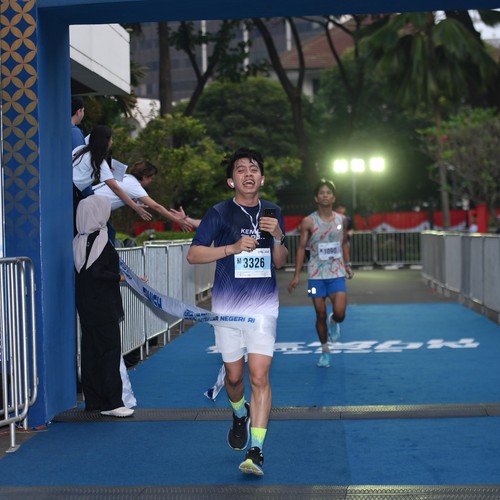Race photo from KEMLU RUN 2026