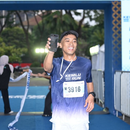 Race photo from KEMLU RUN 2026
