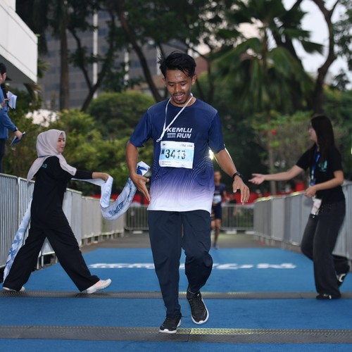 Race photo from KEMLU RUN 2026