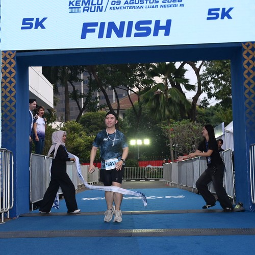 Race photo from KEMLU RUN 2026