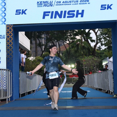 Race photo from KEMLU RUN 2026