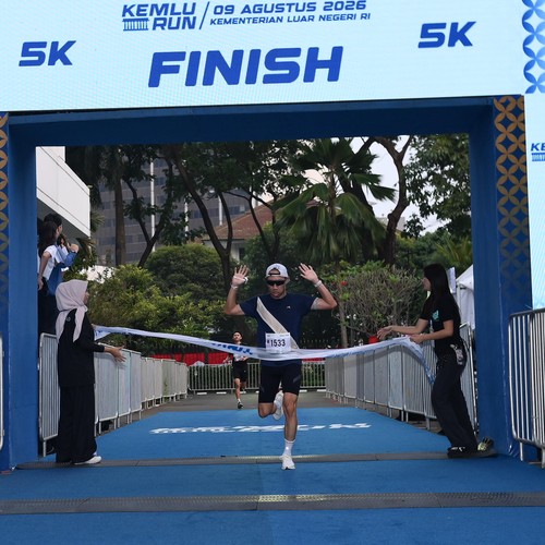 Race photo from KEMLU RUN 2026