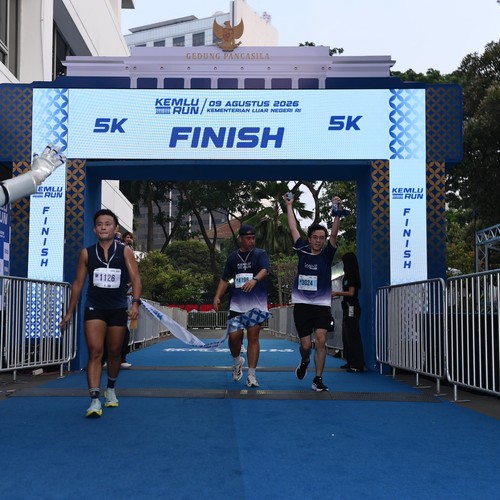 Race photo from KEMLU RUN 2026