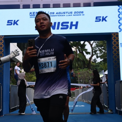 Race photo from KEMLU RUN 2026