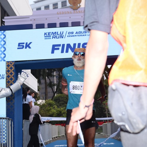 Race photo from KEMLU RUN 2026