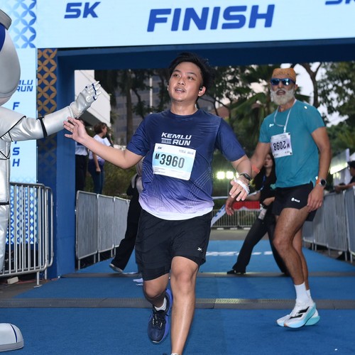 Race photo from KEMLU RUN 2026