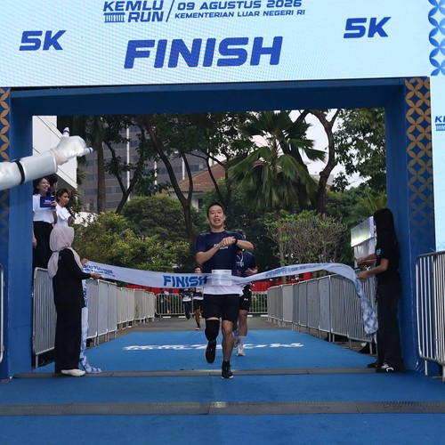 Race photo from KEMLU RUN 2026